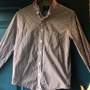 Abercrombie&Fitch maroon check long sleeve shirt